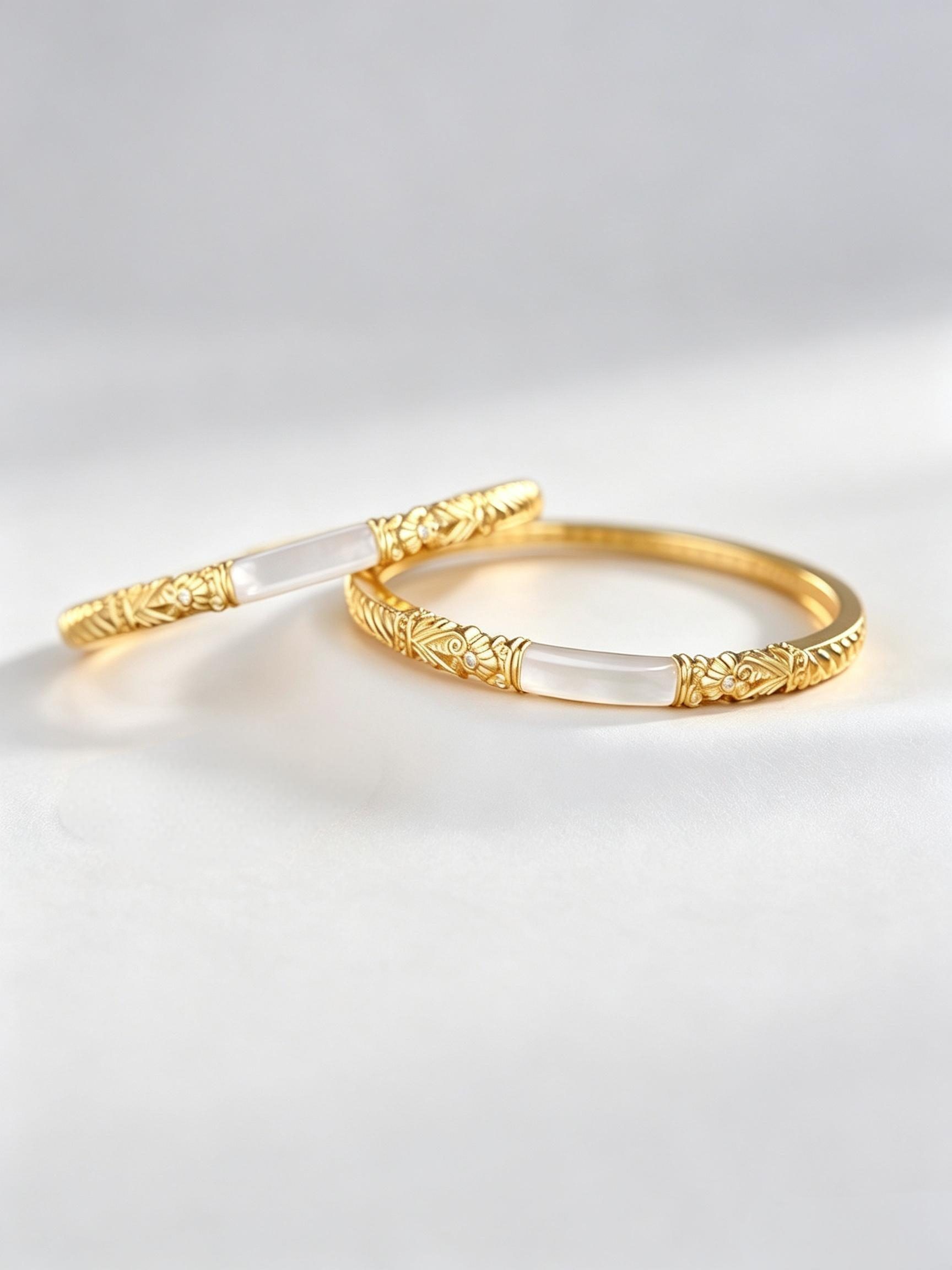 Blank‑Space Roman‑Style Mother‑of‑Pearl Bangle